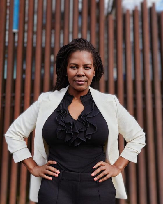 Portrait of Shannon Isadore