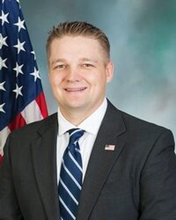 Portrait of Aaron Bernstine