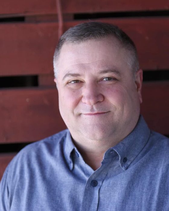 Portrait of Marc Anderson