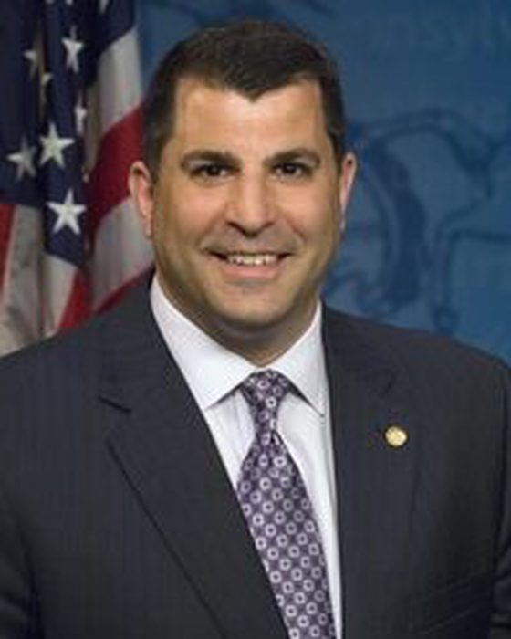 Portrait of Mark Rozzi