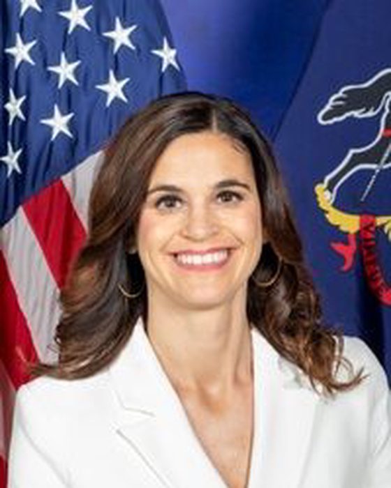 Portrait of Natalie Mihalek