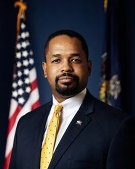 Portrait of Sharif Street