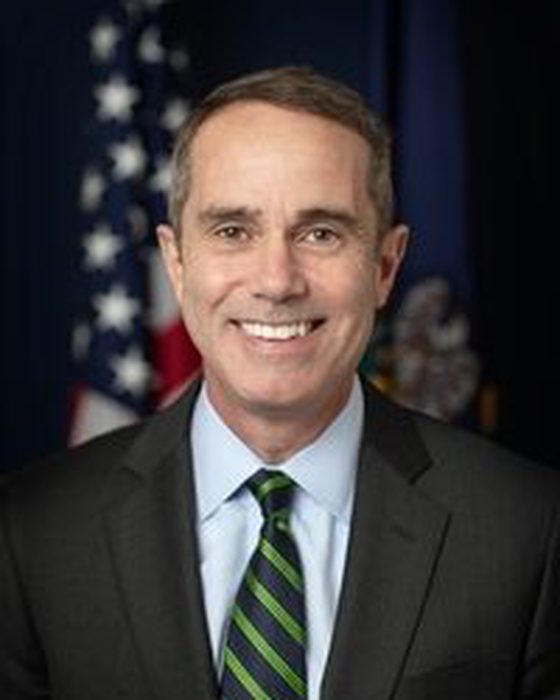 Portrait of Steve Santarsiero