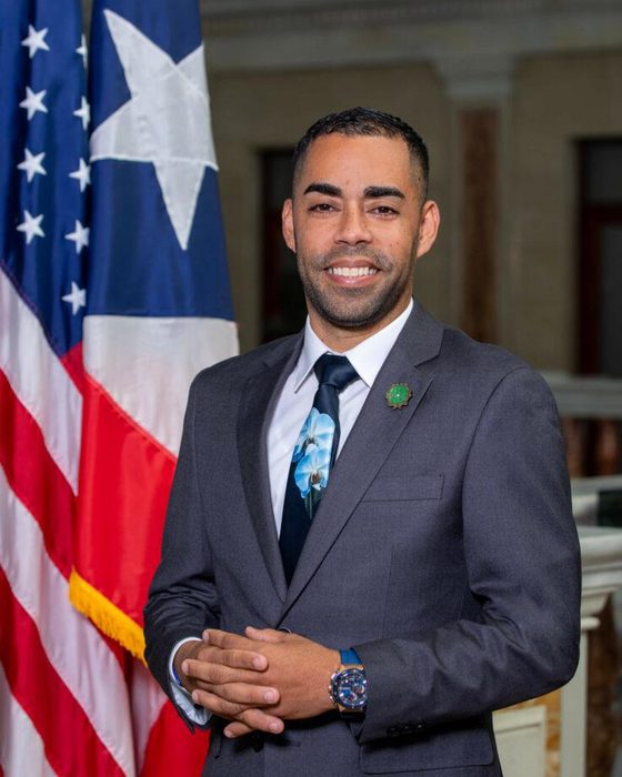 Portrait of Ensol Rodriguez Yorres