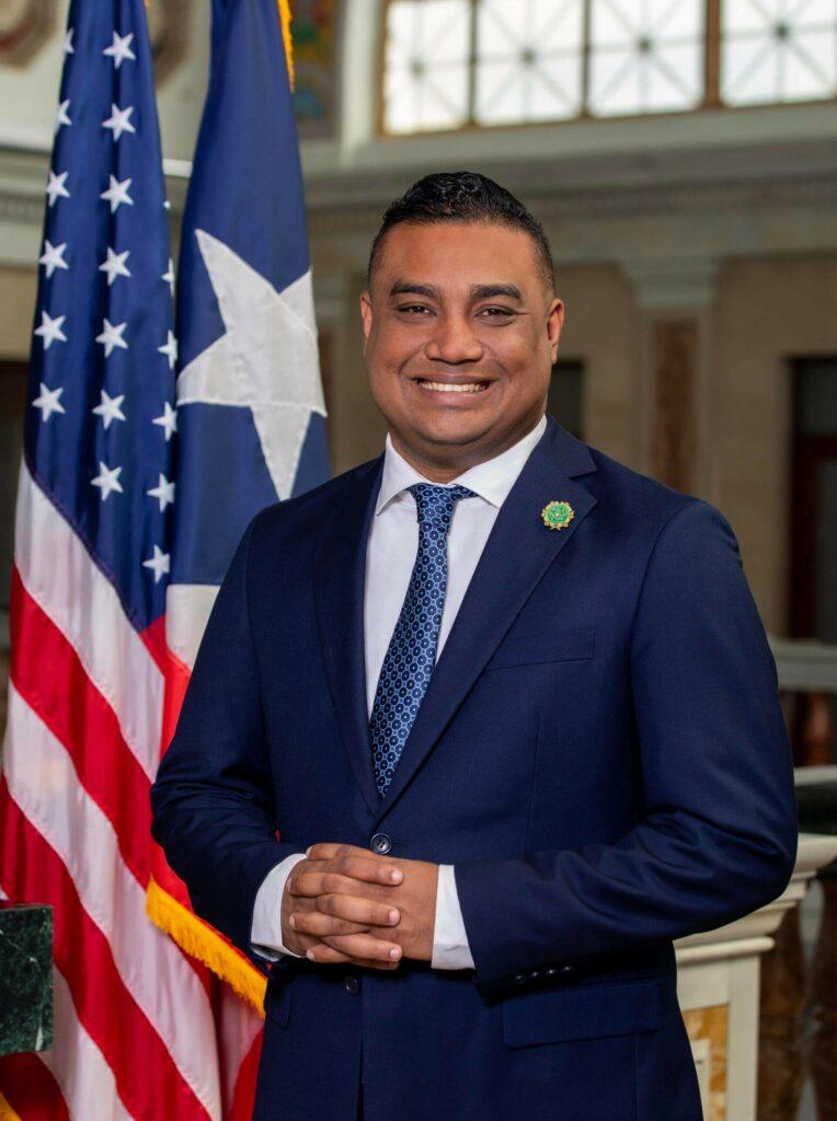 Jerry Zahamir Nieves Rosario portrait