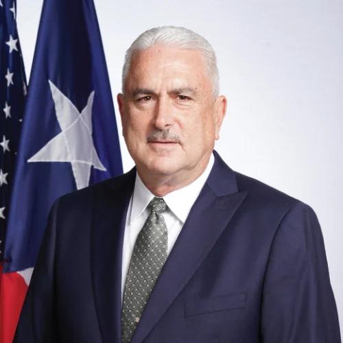 Thomas Rivera Schatz portrait