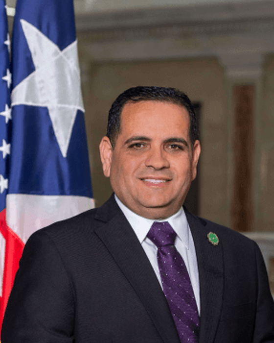 Portrait of Wilson Román López