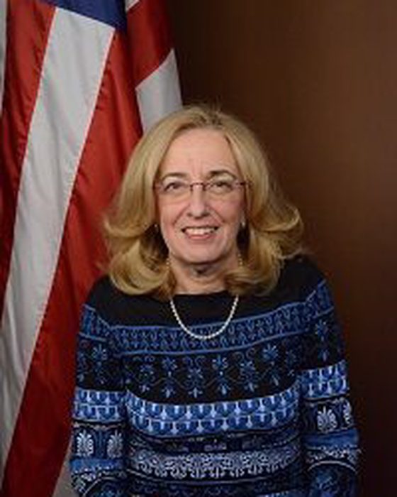 Portrait of Lauren Carson