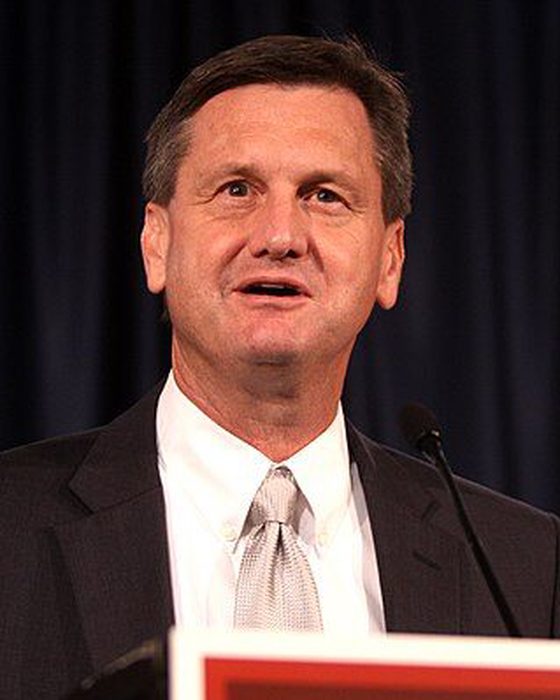 Portrait of Tom Davis