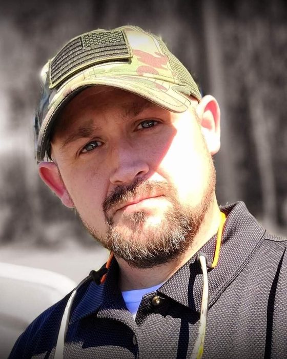 Portrait of Tom Fernandez