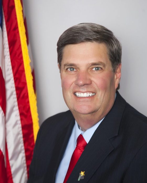 Portrait of Glen Vilhauer