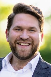 Kameron Nelson portrait