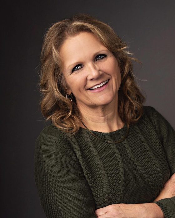 Portrait of Stephanie Sauder