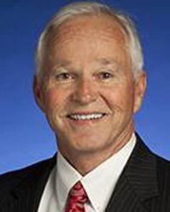 Portrait of Ron Travis