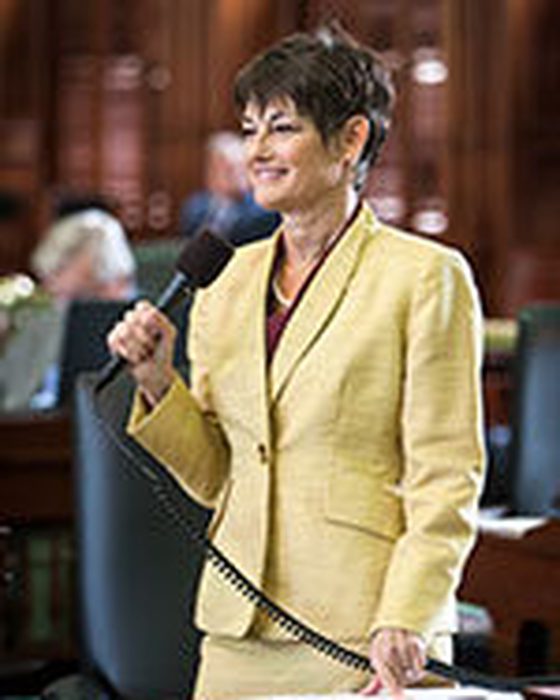 Portrait of Donna Campbell