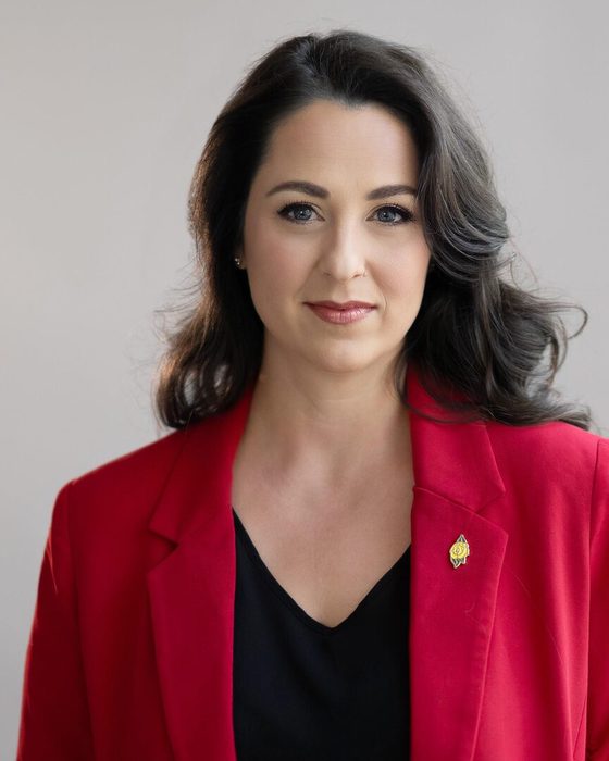 Portrait of Hillary Hickland