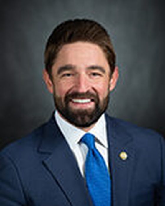 Portrait of Jeff Leach