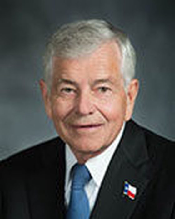 Portrait of Tom Craddick