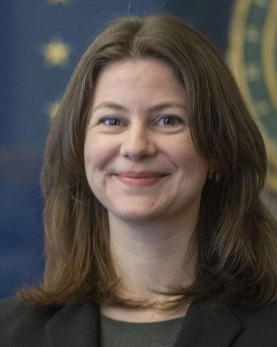 Portrait of Chloe Tomlinson