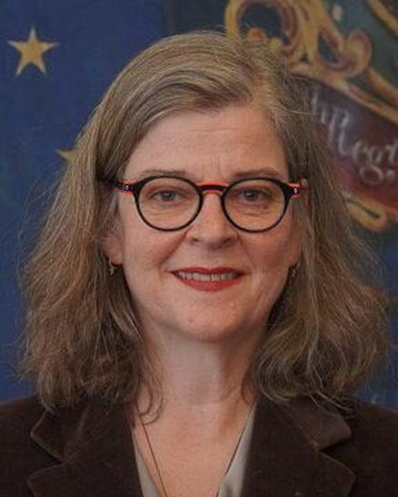 Portrait of Elizabeth Burrows