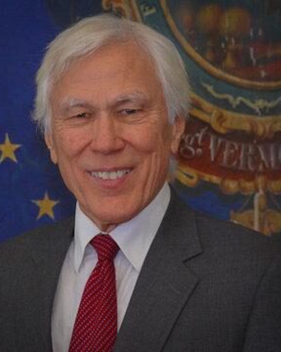 Portrait of Scott Campbell