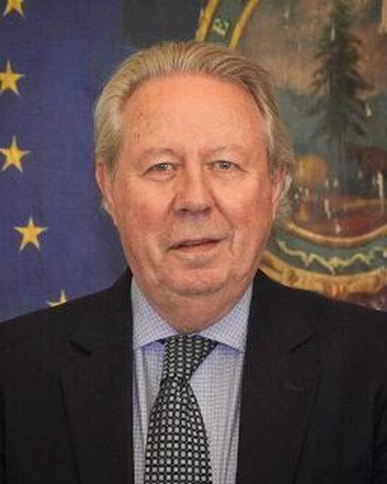 Portrait of Trevor Squirrell