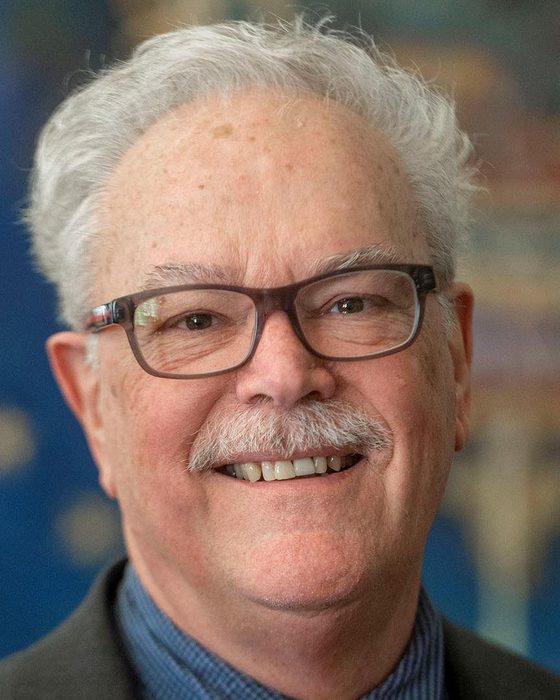 Portrait of Zon Eastes