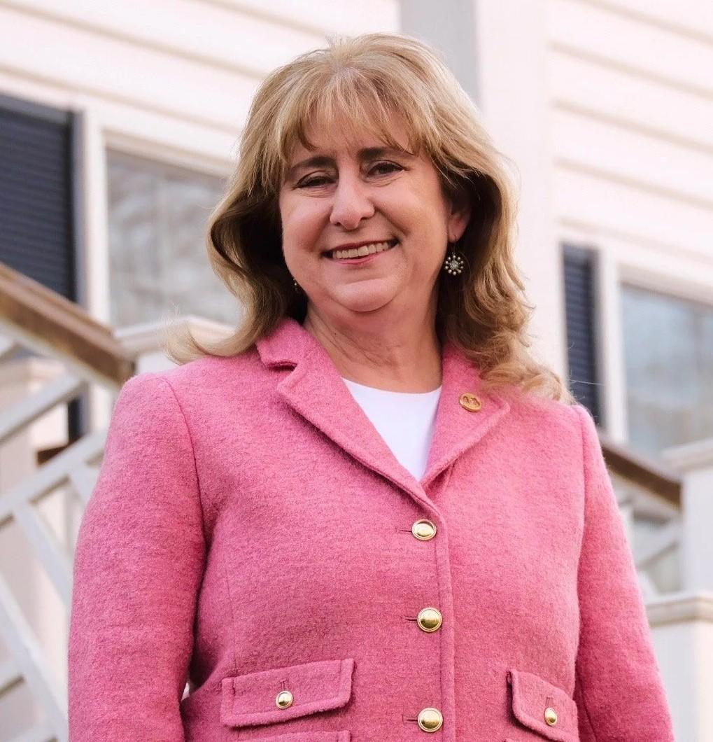 Gretchen Bulova portrait