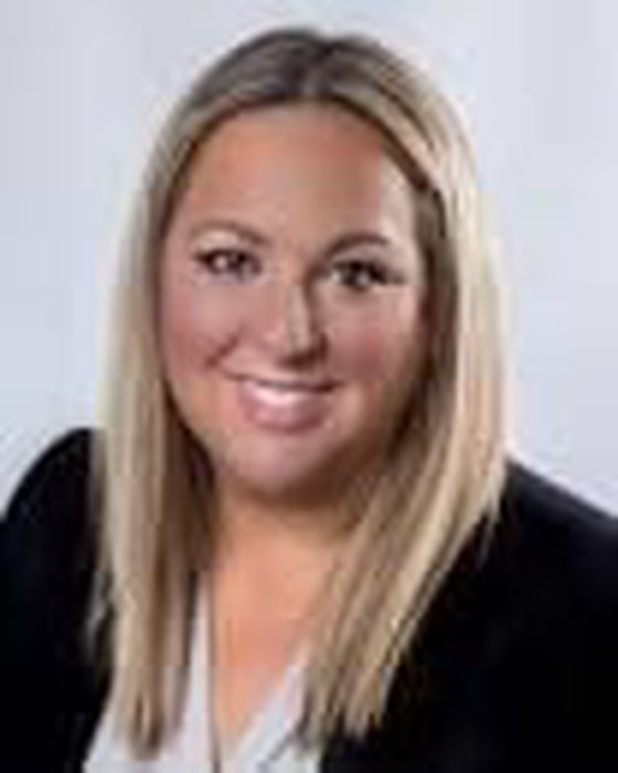 Portrait of Holly Seibold