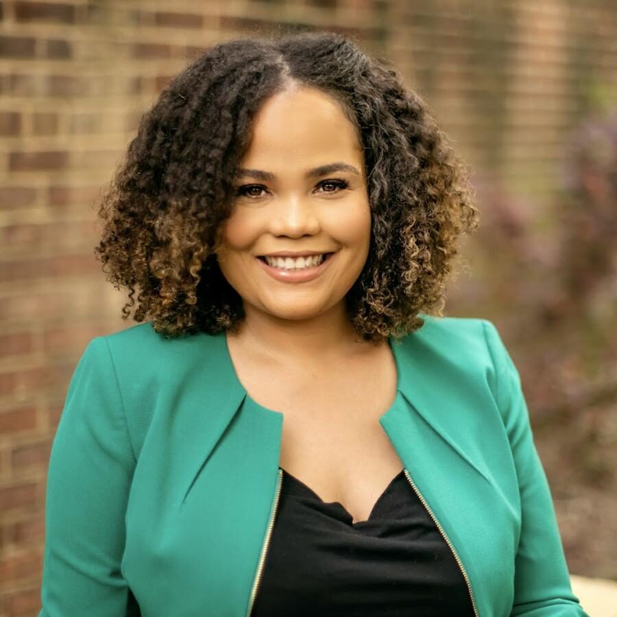 Rae Cousins portrait