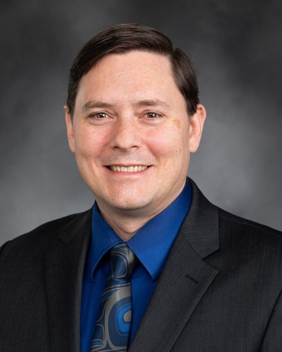 Portrait of Derek Stanford