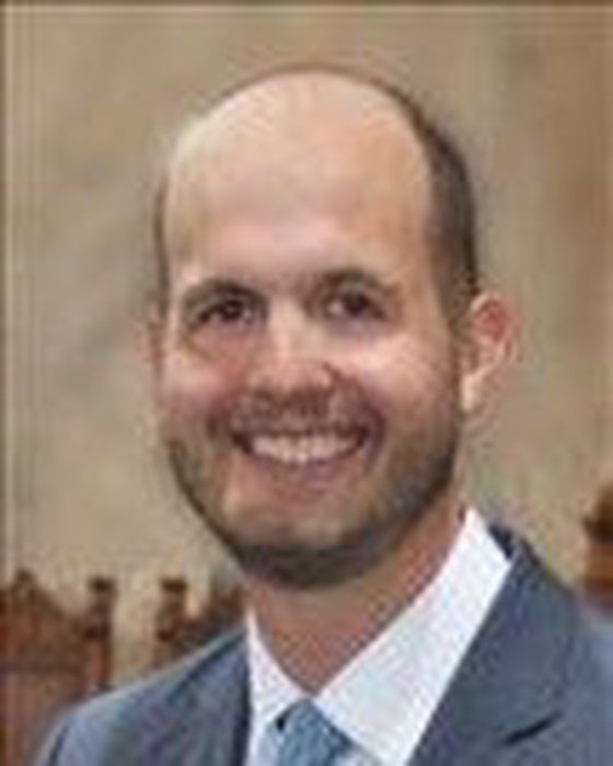 Portrait of Drew Hansen