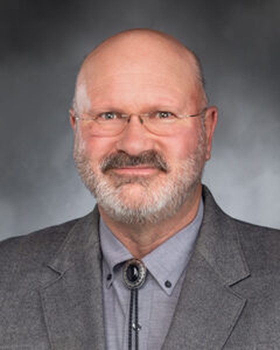 Portrait of Ron Muzzall