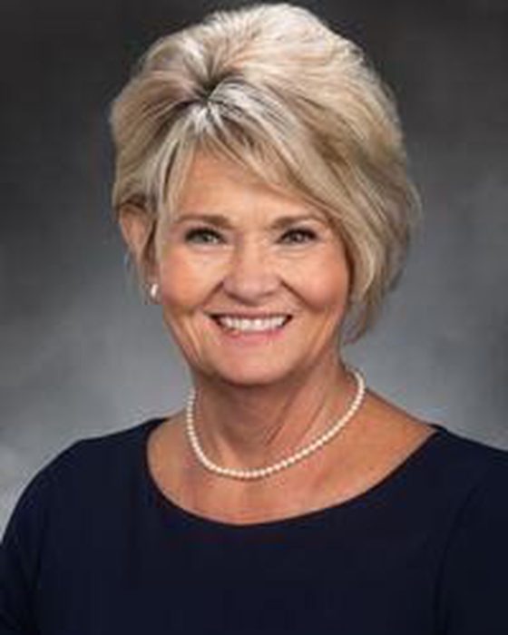 Portrait of Suzanne Schmidt