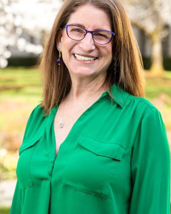 Portrait of Tana Senn