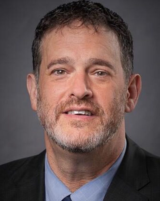 Portrait of Mike Pushkin