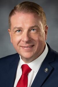 Vince Deeds portrait