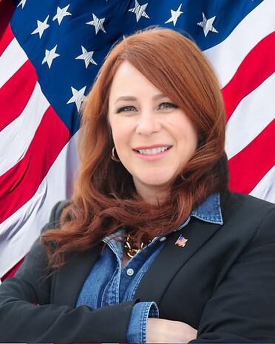 Portrait of Amanda Nedweski