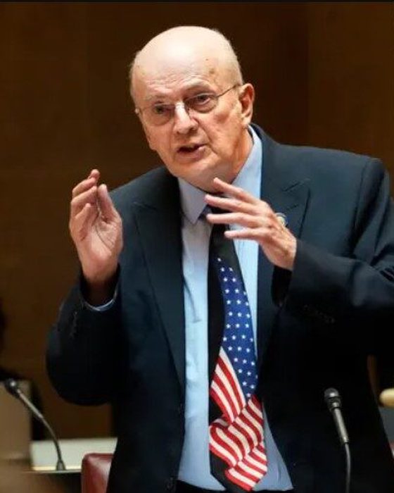 Portrait of Bob Wirch