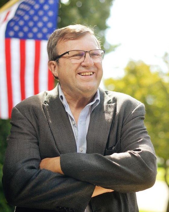 Portrait of Dean Kaufert