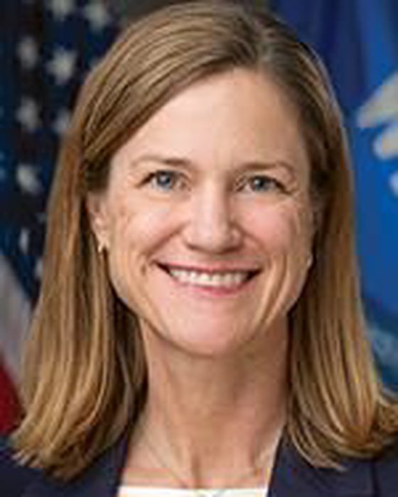 Portrait of Deb Andraca