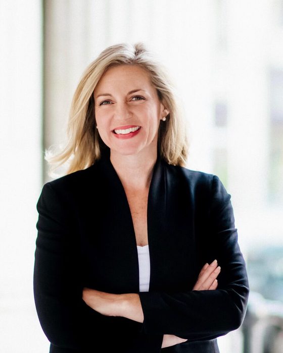 Portrait of Robyn Vining