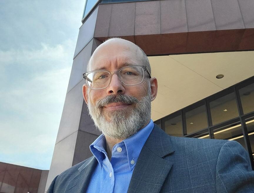 Scott Allen portrait