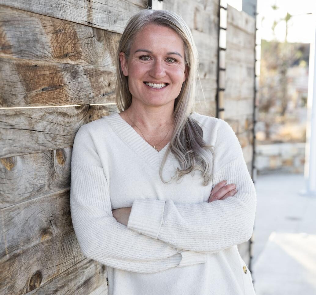 Julie Jarvis portrait