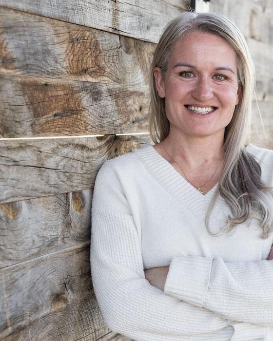 Portrait of Julie Jarvis