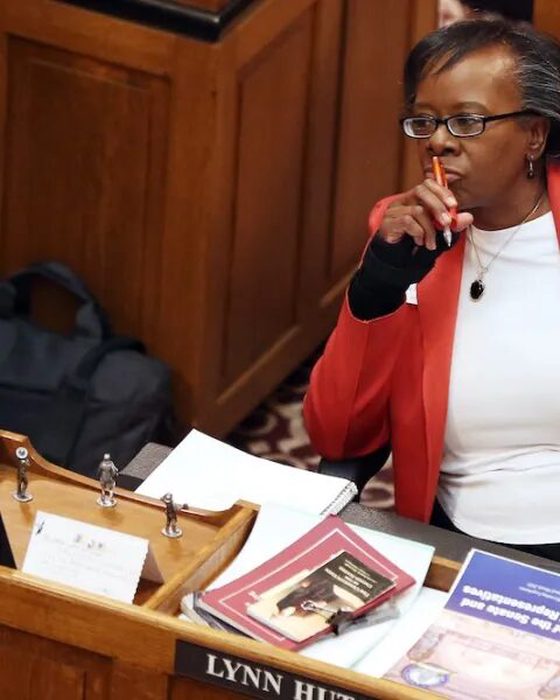 Portrait of Lynn Hutchings