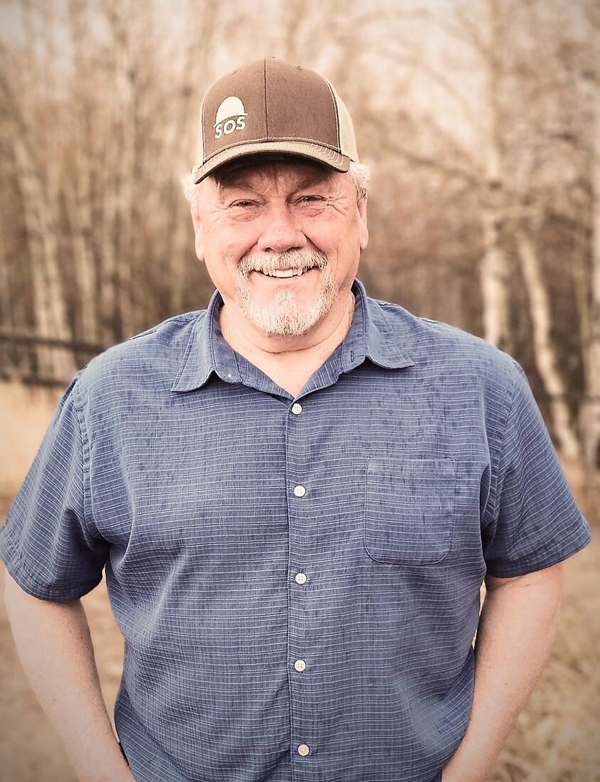 Mike Schmid portrait