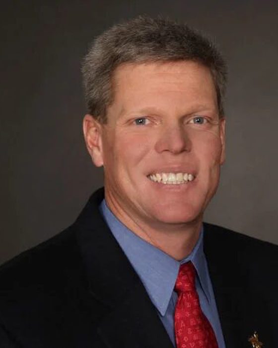 Portrait of Tom Walters